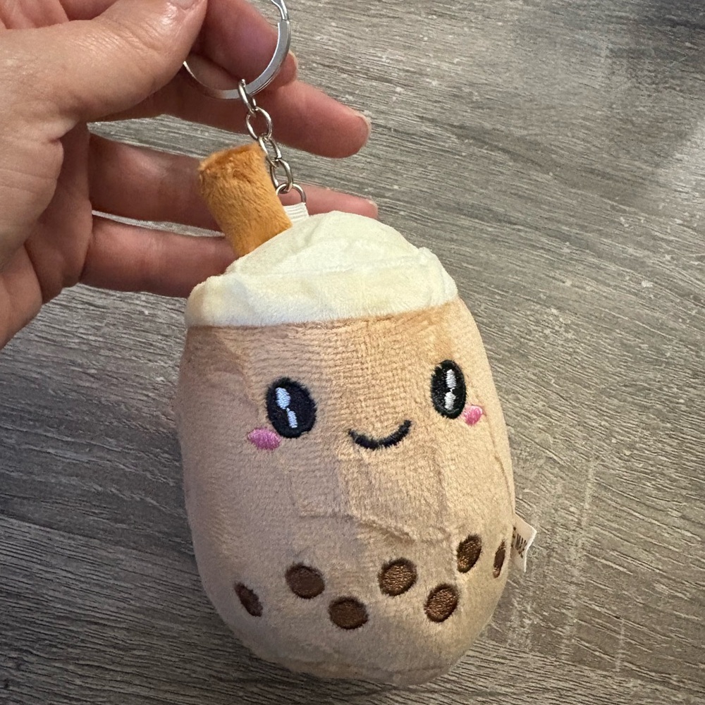 Cute Bubble Tea Plush Keychain – Kawaii Bubble Tea Stuffed Toy with Straw